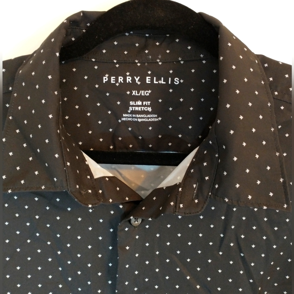 Men's Perry Ellis Slim Fit Button Up Active Shirt